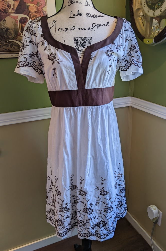 Clues collections dress